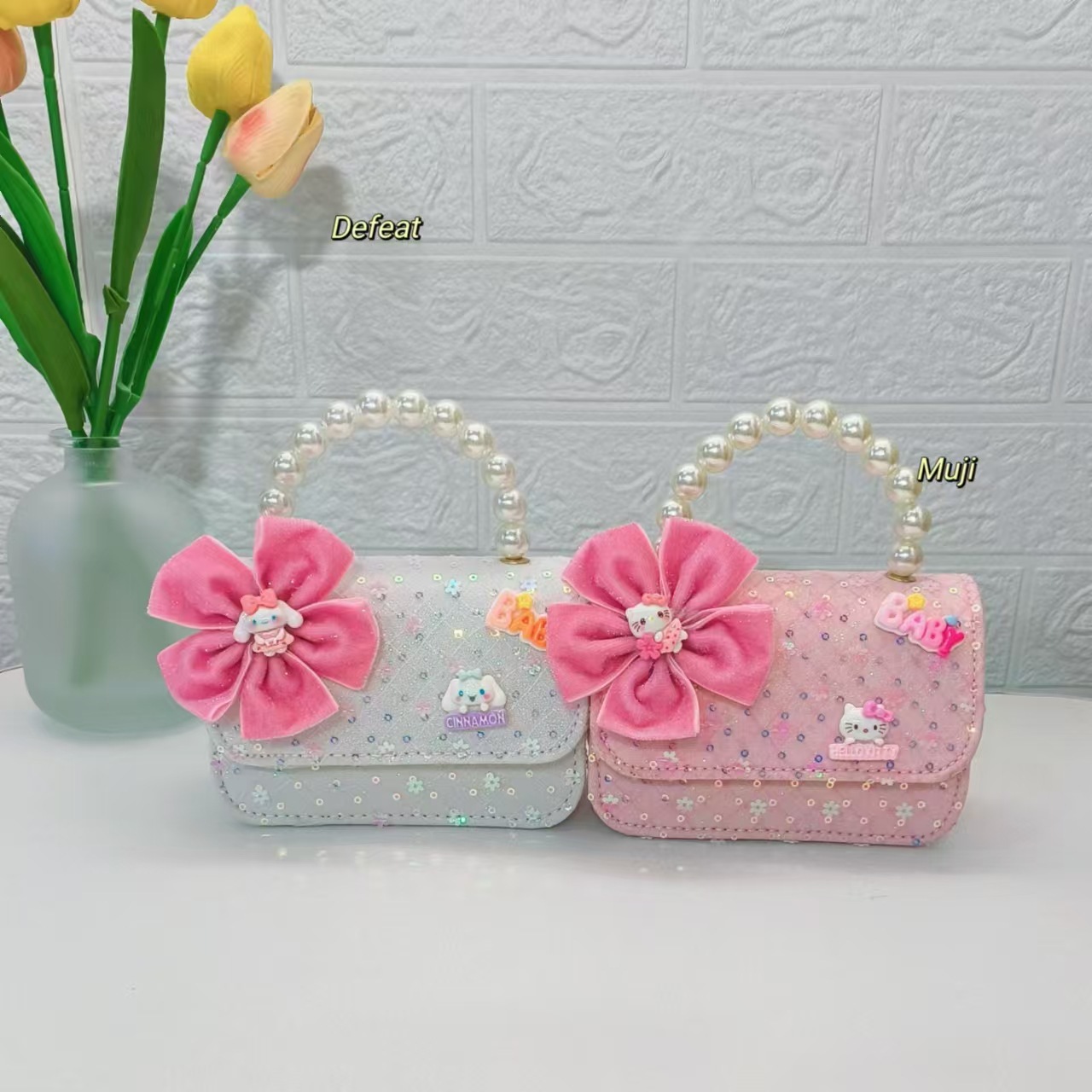 Bow pearl handbag, cartoon bag, children's bag, little girl's loose change accessory bag, chain bag, sequined small square bag details Picture