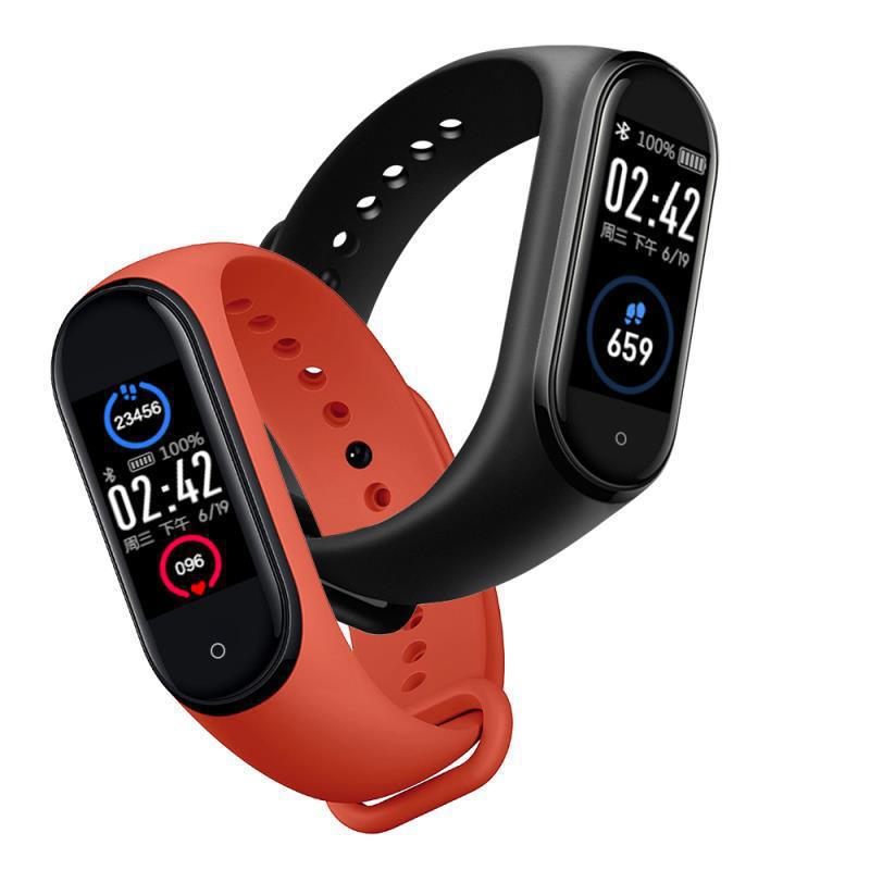 M5 Smart Bracelet Heart Rate Sports Waterproof Cross-border Bestseller New Sports Bracelet Gift Direct Sale Application Scenario