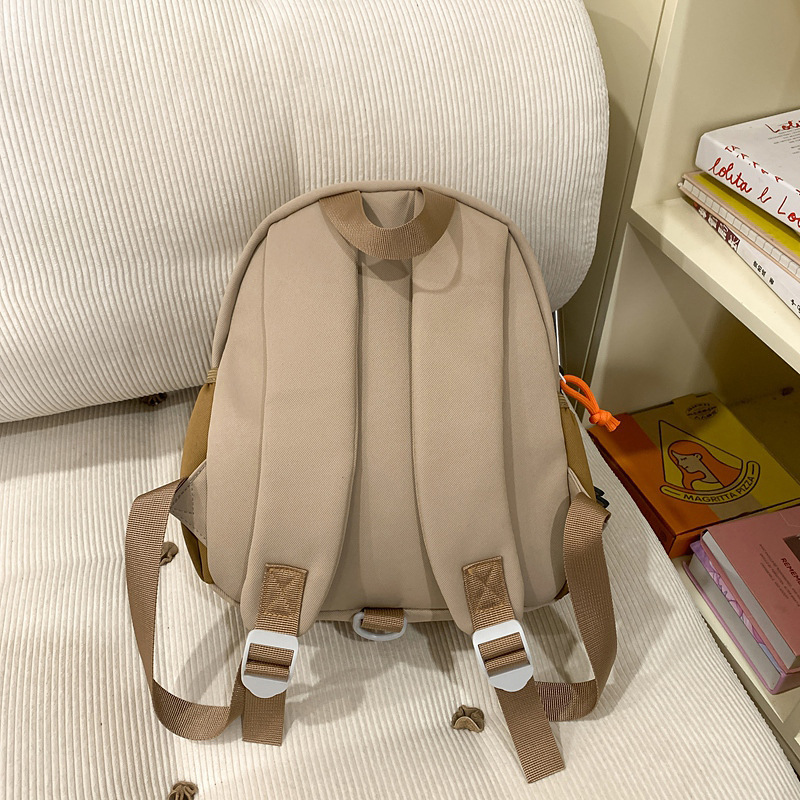 2025 New Style Kindergarten Schoolbag, Little Bear Lightweight Back-Protecting Children's Backpack 3-6, anti-Wandering Backpack for Boys and Girls 5 Application Scenario