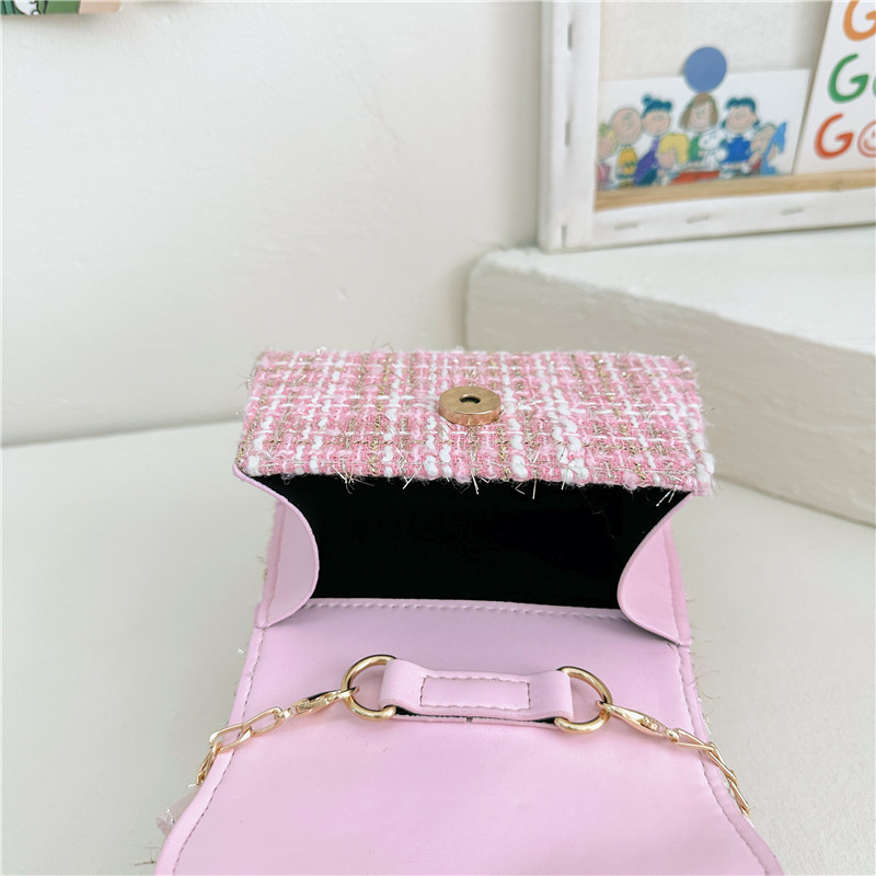 Fashionable and trendy children's bag, stylish little Chanel bow new handbag, girls' loose change crossbody bag, cross-border Application Scenario