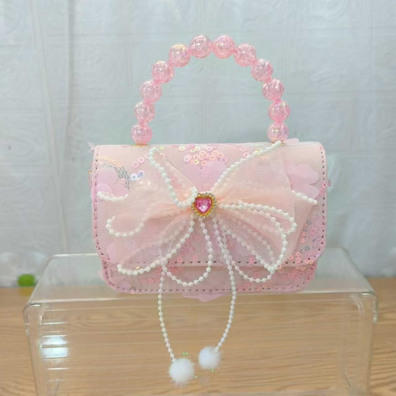 Bow princess bag, pearl handbag, chain crossbody bag, Chanel-style girls' accessory bag, children's bag for export Specification drawing