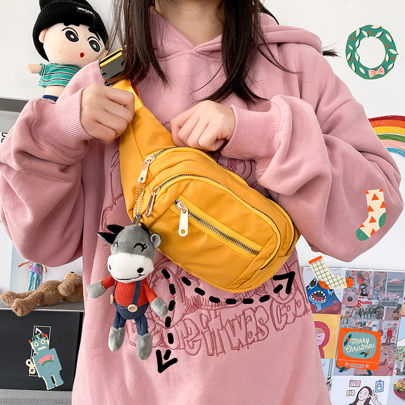 waist pack: Student waist bag, chest bag, sports crossbody waist bag, Female bag: Large-capacity single-shoulder waist bag full figure