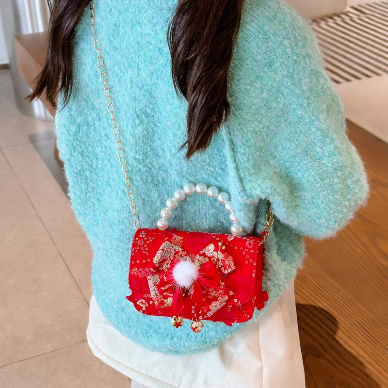 Children's red bag, stylish little girl pearl bow crossbody bag, Christmas and New Year gift crossbody bag for girls Specification drawing