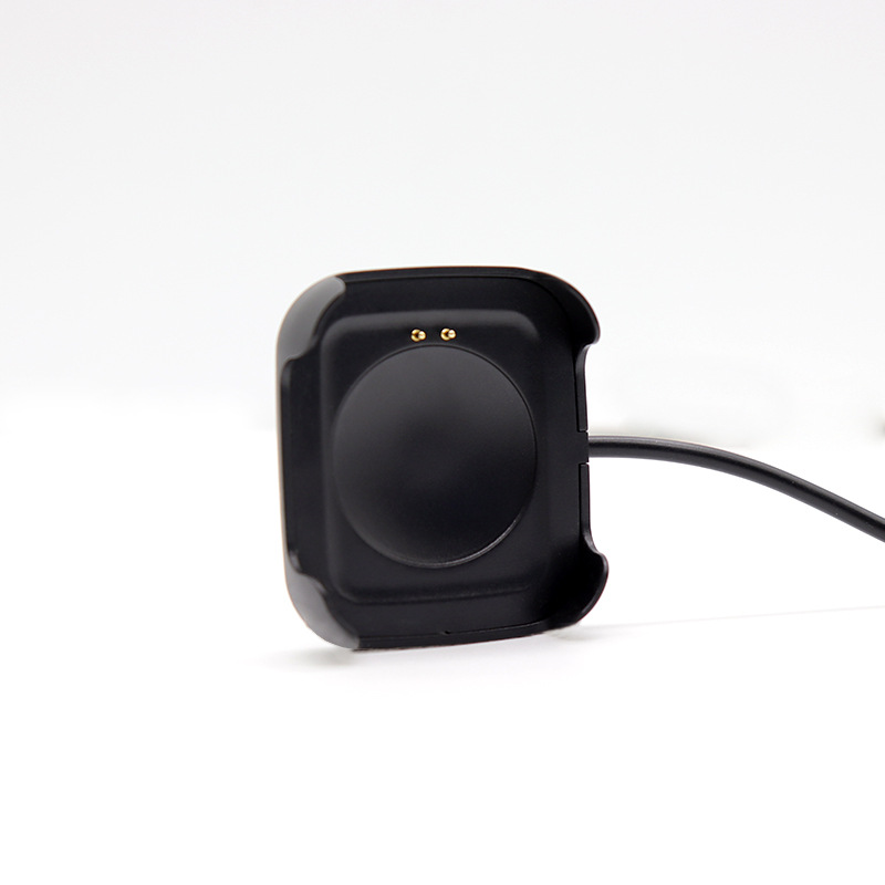 Suitable for Huaqiangbei HW18 charger smart watch hw18 watch charging clip socket charging cable Application Scenario
