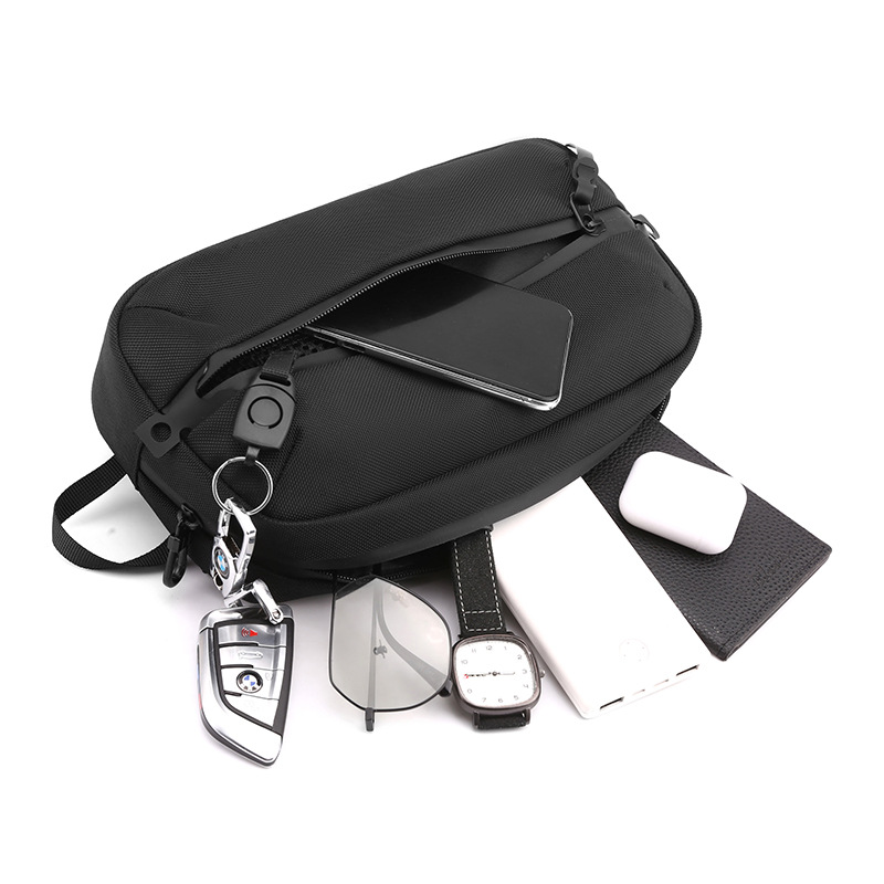 WEPOWER's new men's multi-functional chest bag, outdoor sports waist bag, cross-border trend single-shoulder crossbody bag Application Scenario