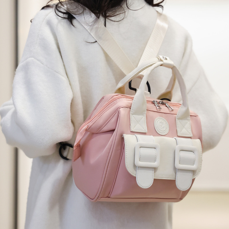 High appearance level crossbody mummy bag, young and fashionable mother and baby bag, handbag for mothers to walk their kids, large-capacity backpack Specification drawing