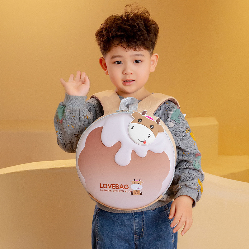 Children's hard shell schoolbags, cartoon eggshell backpacks for kindergarten kids, boys' and girls' travel backpacks, gift backpacks Application Scenario