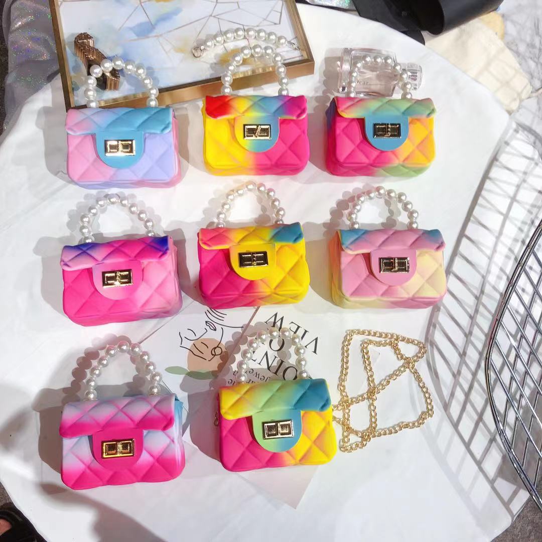 2025 Best-selling mini and compact jelly bag, candy-colored diamond-shaped crossbody bag, new versatile chain small square bag full figure