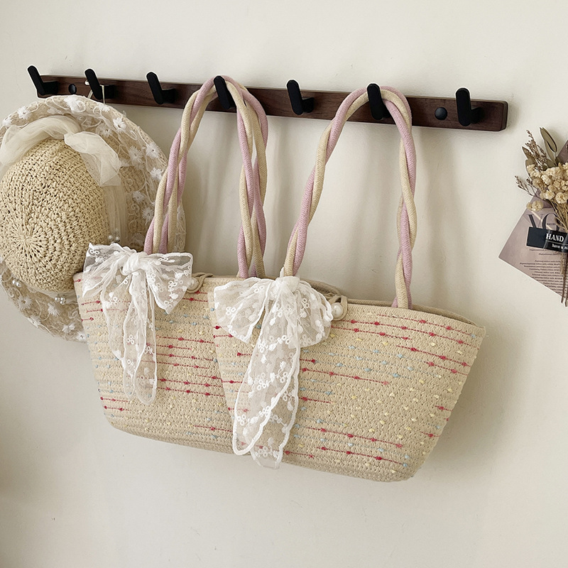 Hand-woven straw bag 2025 new fashion ins vacation-style vegetable basket bag, women's rattan hand-held beach bag full figure