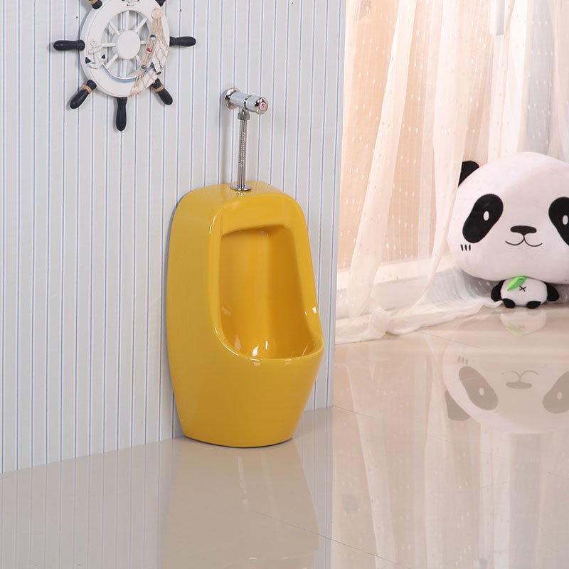 Kindergarten children's colored ceramic urinal, little boy standing urinal bowl, wall-mounted sensor urinal Application Scenario