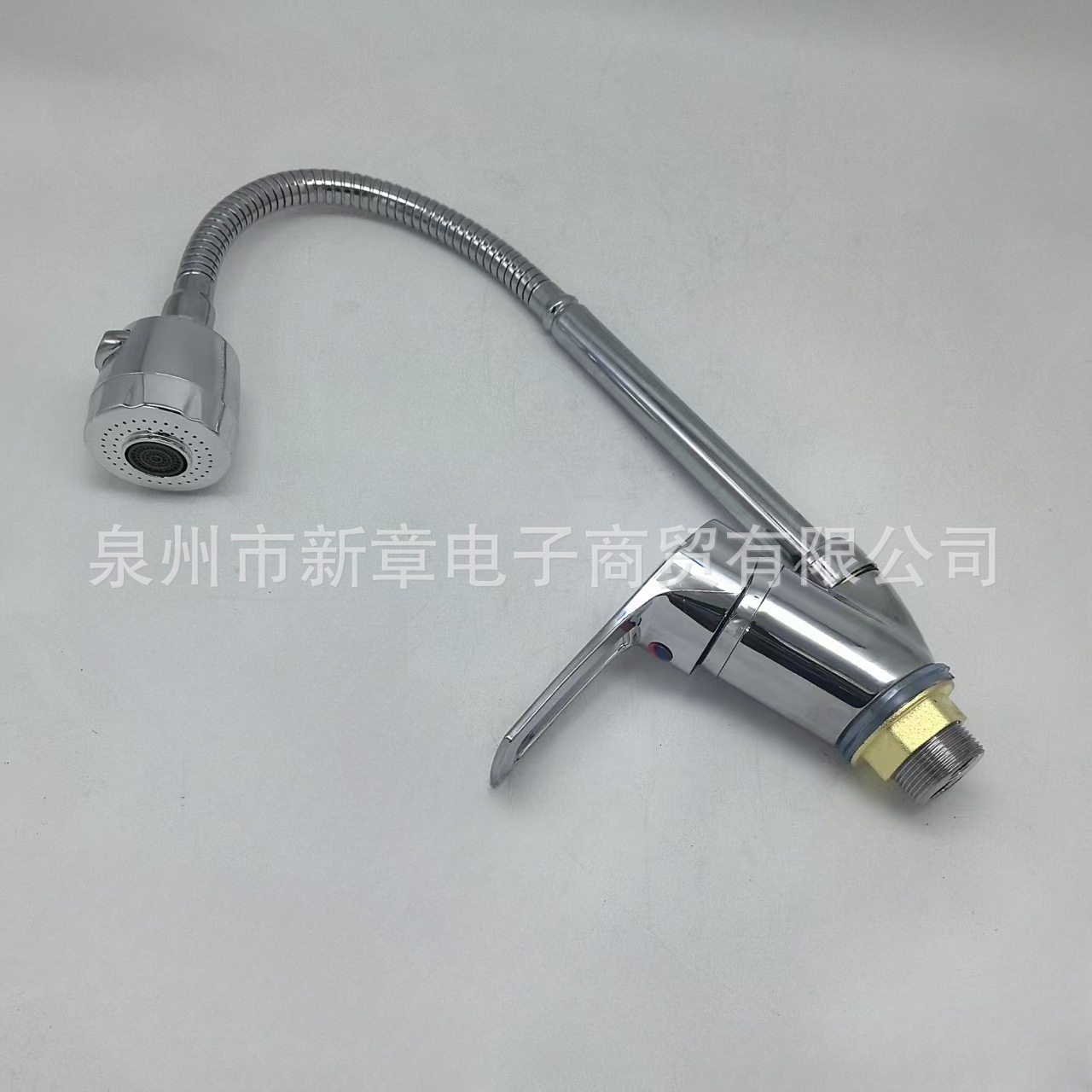 Cross-border universal showerhead, gold coin mixed water kitchen faucet, zinc alloy cold and hot sink, sink for washing vegetables, mixed water faucet Specification drawing