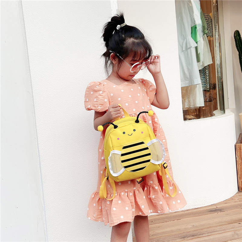 Korean children's bag 2020 New style backpack, cute bee anti-wandering backpack trend, kindergarten girls' schoolbag full figure