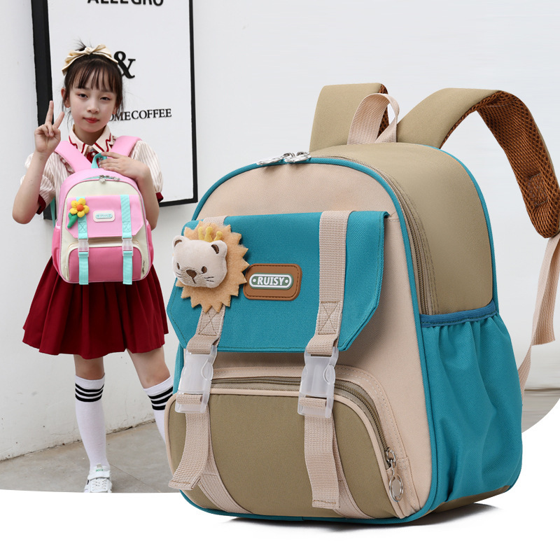The trend of children's cartoon boy backpacks, kindergarten school bags, girls' middle and senior classes Korean version lightweight, breathable and weight-reducing backpacks full figure