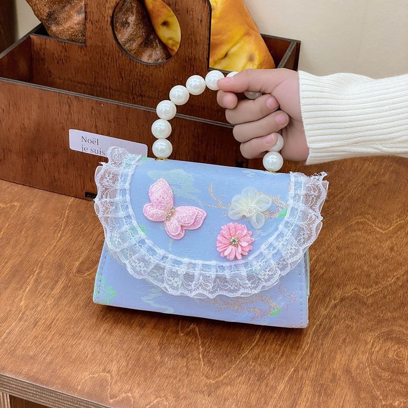 New retro Chanel-style pearl handbag 2025 New Year Red envelope coin purse for girls, Hanfu princess bag Specification drawing