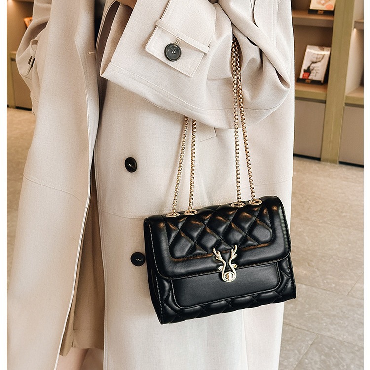 2025 Summer New style sheep diamond-shaped bag, single-shoulder bag, women's bag, pu bag, crossbody bag, chain bag, Chanel style details Picture