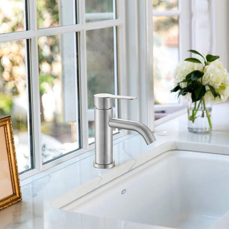Factory direct sales of 304 stainless steel washbasin faucet, single-hole cold and hot mixed water, bathroom hand washing basin faucet details Picture