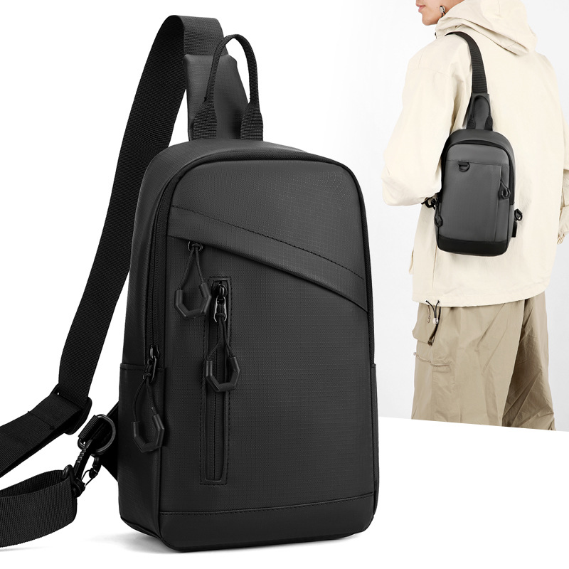 Trendy commuting large-capacity chest bag, men's casual outdoor sports cycling chest bag, business versatile shoulder bag full figure