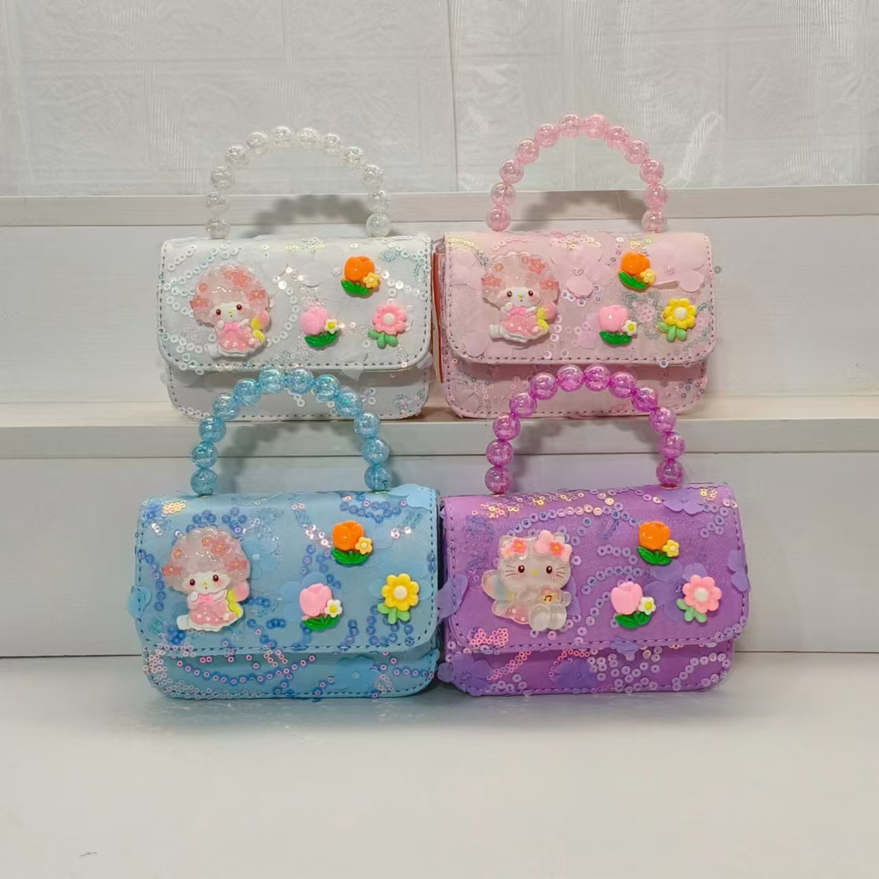 Little Lamb pearl handbag, children's bag, crossbody loose change accessory bag, little girl lucky money bag, chain small square bag, trendy full figure