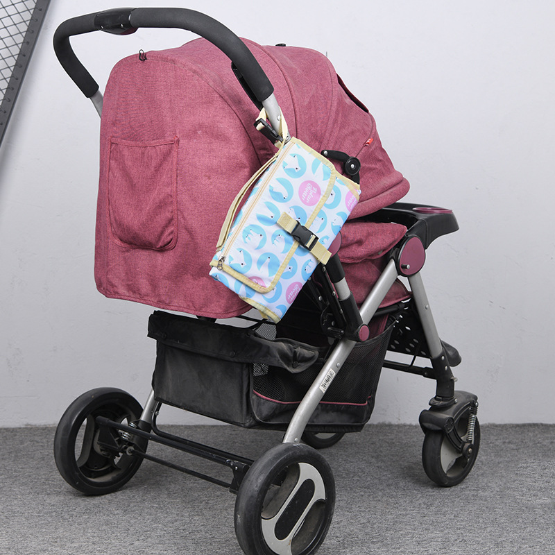The Cross-border Mommy Bag Print Series multi-functional baby diaper pad can store portable diapers and change diaper bags Application Scenario