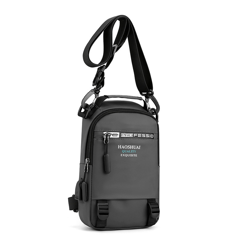 Cross-border exclusive new men's chest bag, multi-functional outdoor single-shoulder crossbody bag, Korean version usb chest bag, waterproof backpack Application Scenario