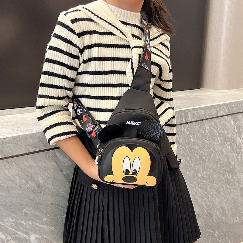 Cute mini new Korean-style children's bag, fashionable cartoon shopping trend 2022 crossbody bag for boys and girls, chest bag Specification drawing