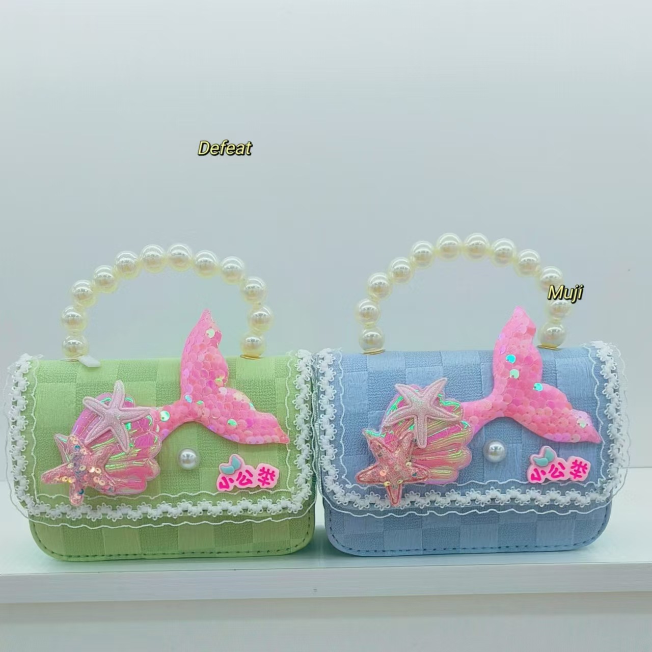 Pearl handbag, girl princess bag, lace mermaid chain bag, small square bag, little girl coin purse, single-shoulder bag Application Scenario