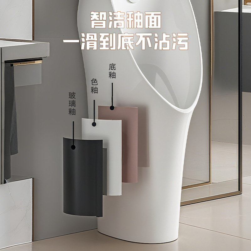 The new smart sensor urinal features a nano-sensing glazed men's urinal bowl with a high edge design and a ceramic urinal details Picture