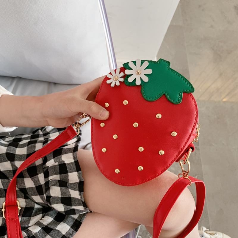 2023 Girls' Spring Festival InS-style sweet orange and strawberry shaped crossbody bag, adjustable fruit bag, cute princess coin purse Specification drawing
