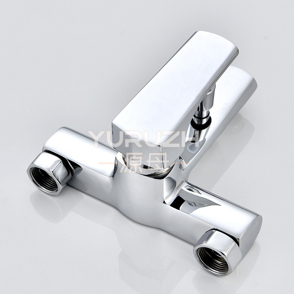 Shower mixing valve, shower head, bath set, bathroom, bathtub, water heater three-in-one, cold and hot constant temperature Specification drawing
