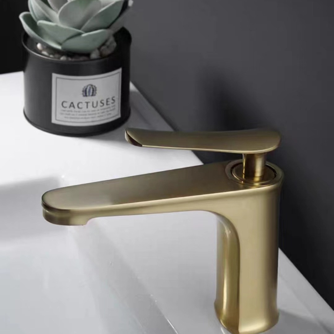 Golden brushed gold copper body, cold and hot water faucet, washbasin, countertop and bottom basin, Nordic light luxury and simple bathroom Specification drawing