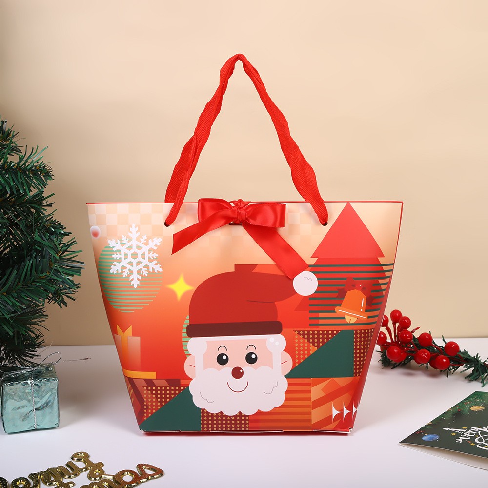 Wholesale of large Christmas hand-held gift bags with bow seal bags, creative candy packaging bags for Christmas Eve gifts Application Scenario