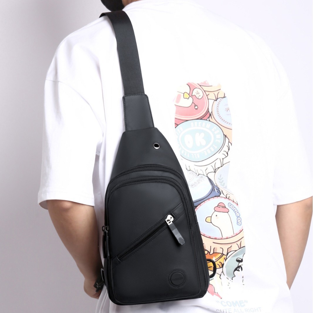 New water-repellent leather film chest bag for men, large-capacity multi-layer adjustable shoulder strap crossbody bag for cross-border use details Picture