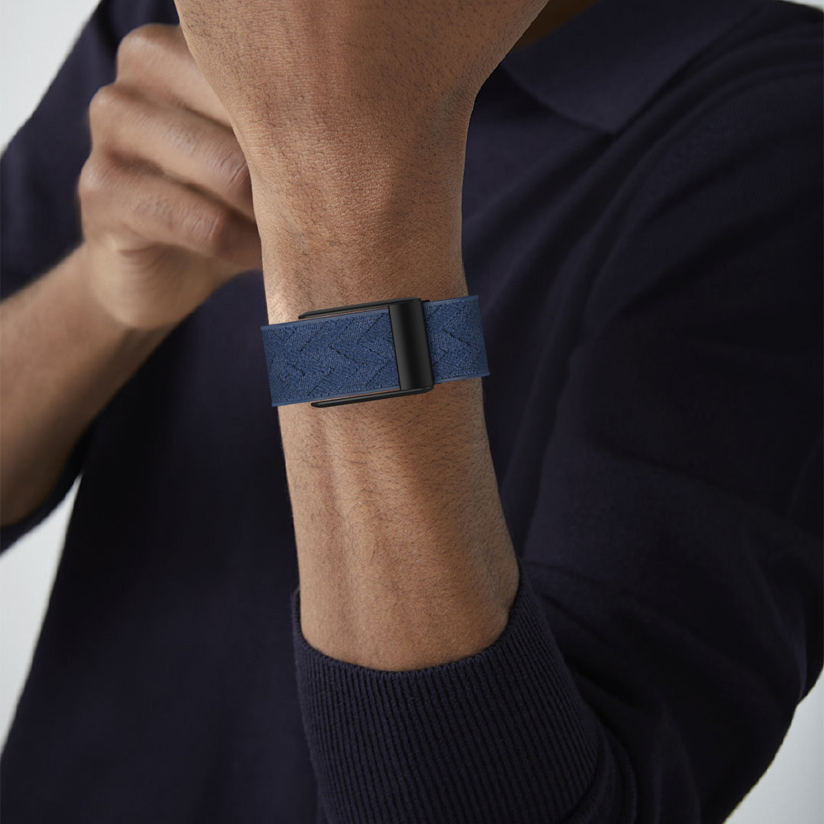 The whoop bracelet with a nylon woven leaf shape and a WhoOP 4.0/5.0 strap is a bestseller on Amazon for foreign trade Item Picture