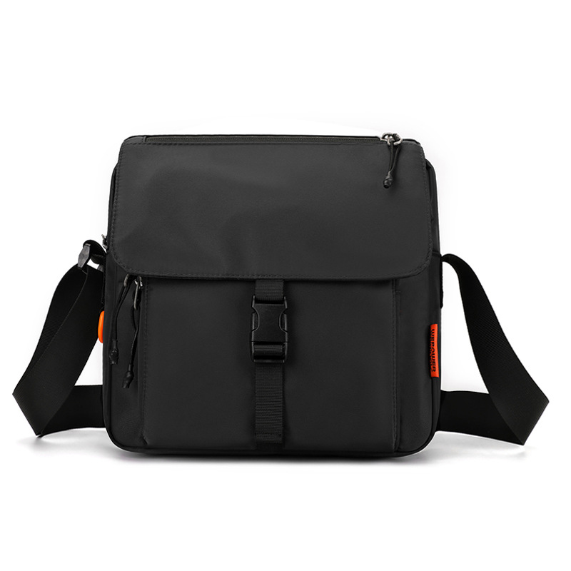 WEPOWER's new functional crossbody bag is a large-capacity, versatile and lightweight single-shoulder bag suitable for both men and women Item Picture