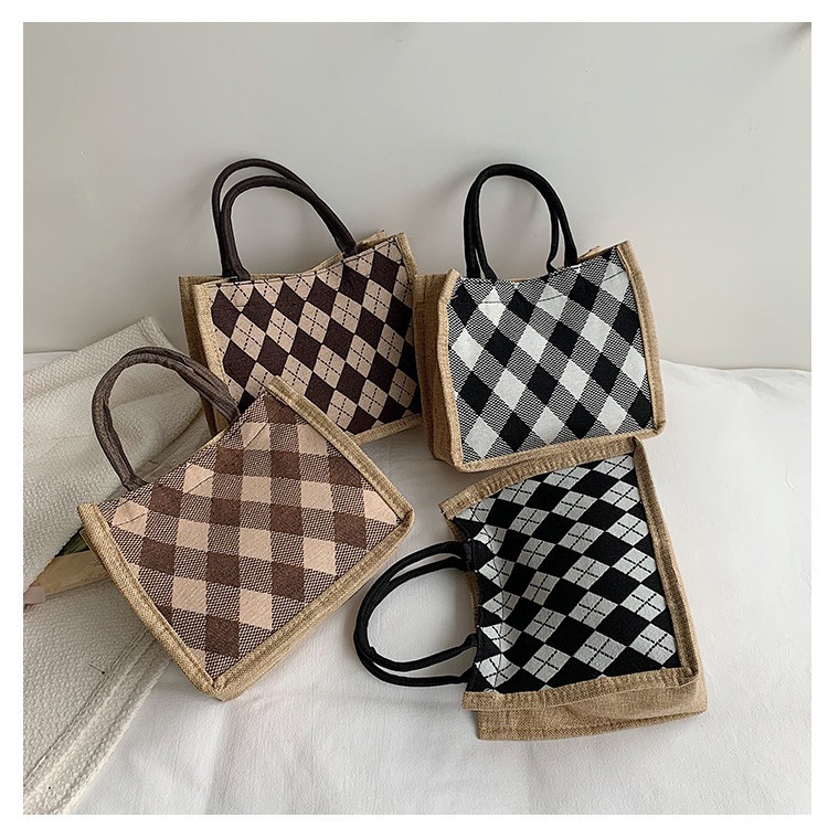 Wholesale of trendy and versatile handbags, new casual and simple linen bags, fashionable diamond-shaped office lunch bags in stock full figure
