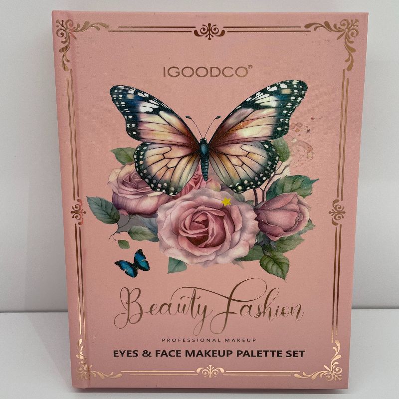 eyeshadow blush Blush Grooming tray Cardboard eyeshadow Book eyeshadow Book Eyeshadow three layers Application Scenario