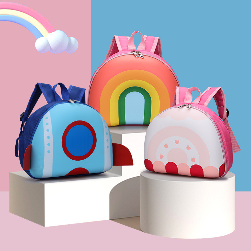 The new cartoon 3D children's schoolbag is lightweight and reduces the burden. It is suitable for boys and girls, primary school and kindergarten backpacks, and student bags full figure