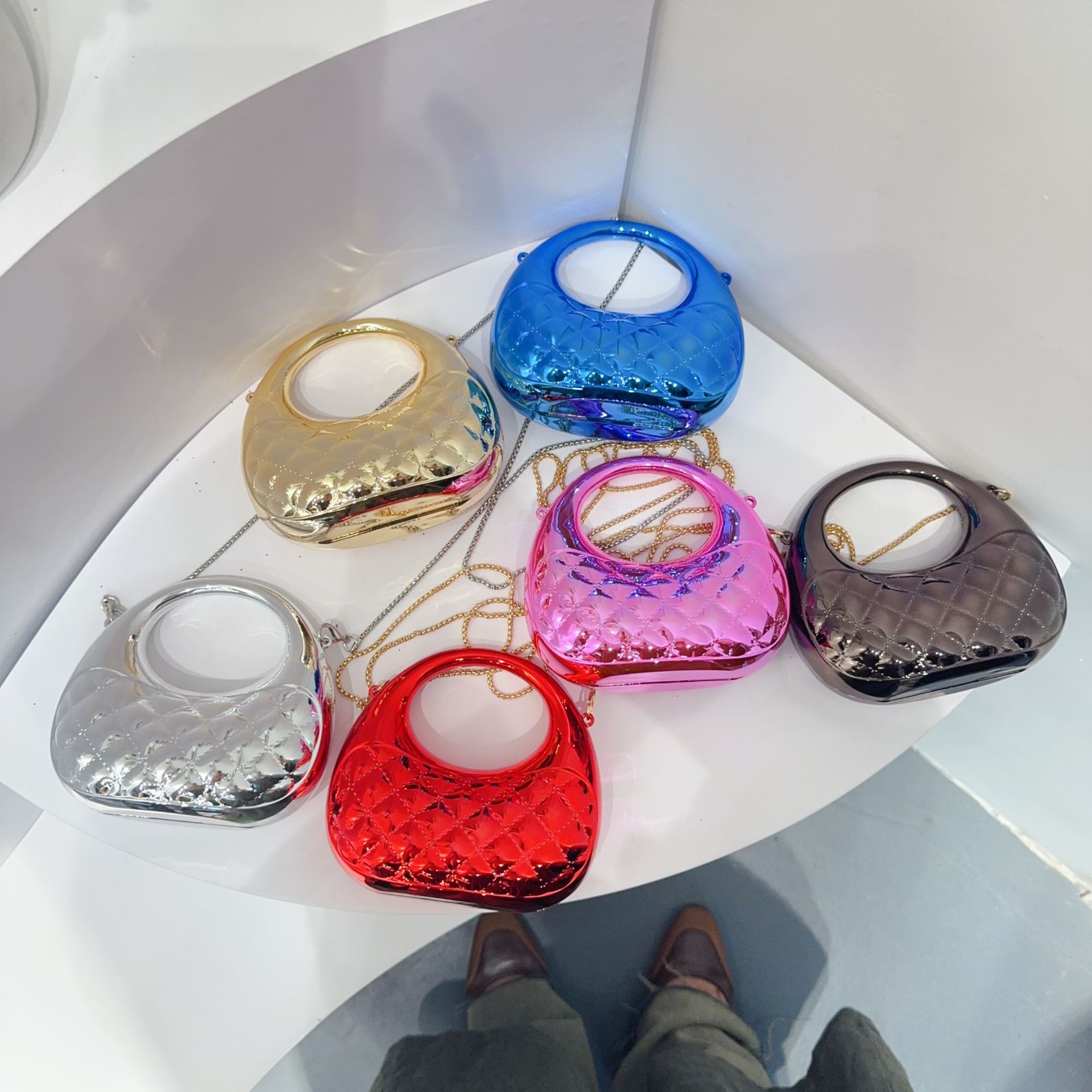 2025 New Cross-border shell crescent Moon acrylic diamond mini Bag, Banquet Colorful hand-held crossbody small bag details Picture