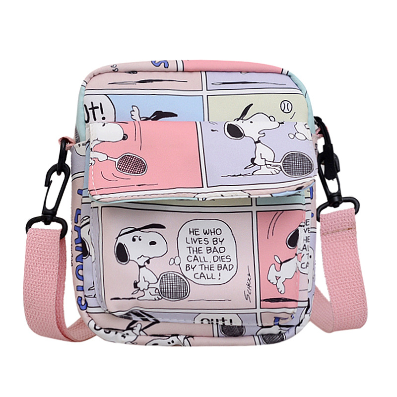 Wholesale 2023 new versatile women's bags, cartoon single-shoulder crossbody phone bags, cute Snoopy mini square bags Item Picture