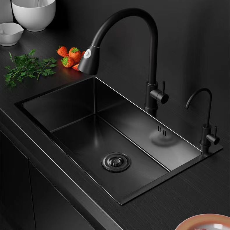 Kitchen pull-out faucet, cold and hot water, sink, sink, household telescopic faucet, all copper single hole Application Scenario