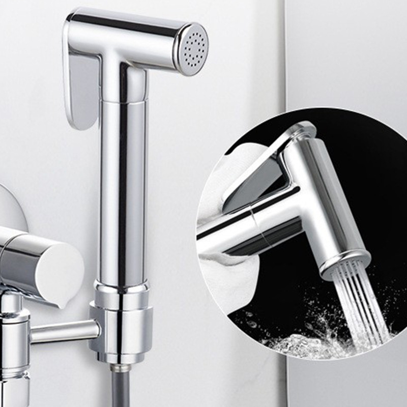 All-copper toilet companion, spray gun head flushing device, bathroom cleaning faucet, toilet booster, feminine wash device, spray gun Application Scenario