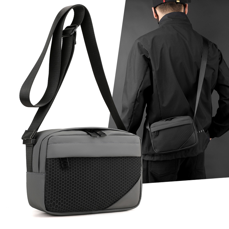 WEPOWER's new men's lightweight nylon crossbody bag, a horizontal casual and trendy men's single-shoulder small backpack full figure