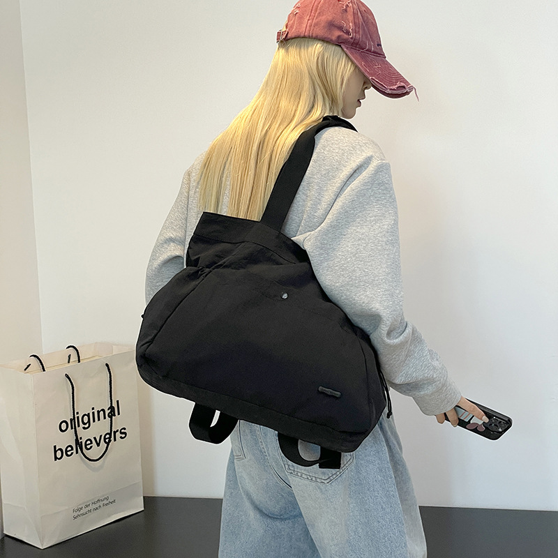 Colorful Fox's new high-capacity commuter tote bag, lightweight single-shoulder bag, sports yoga and casual bag from Japan and South Korea Specification drawing