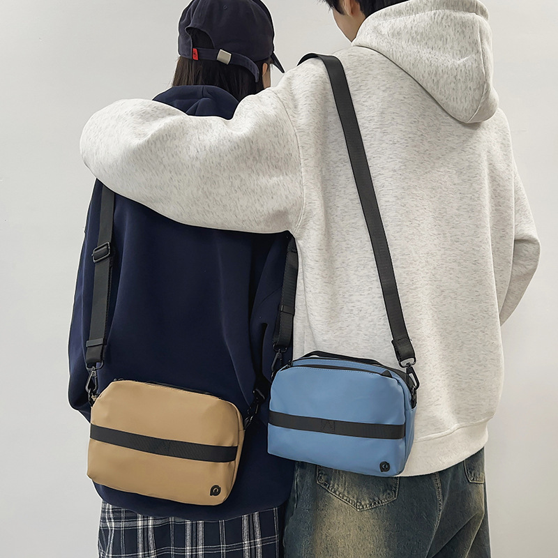 WEPOWER's new sporty crossbody bag, a fashionable small square bag, is lightweight and waterproof, and is a versatile crossbody bag Specification drawing