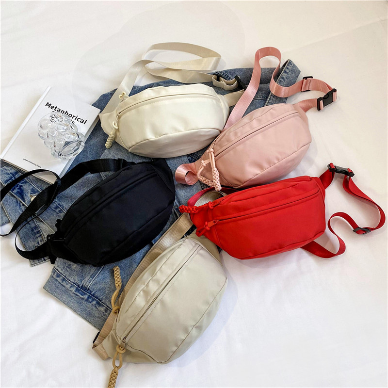 Korean InS-style large-capacity single-shoulder bag, simple and versatile schoolgirl style, dumpling bag, teenage student crossbody bag full figure