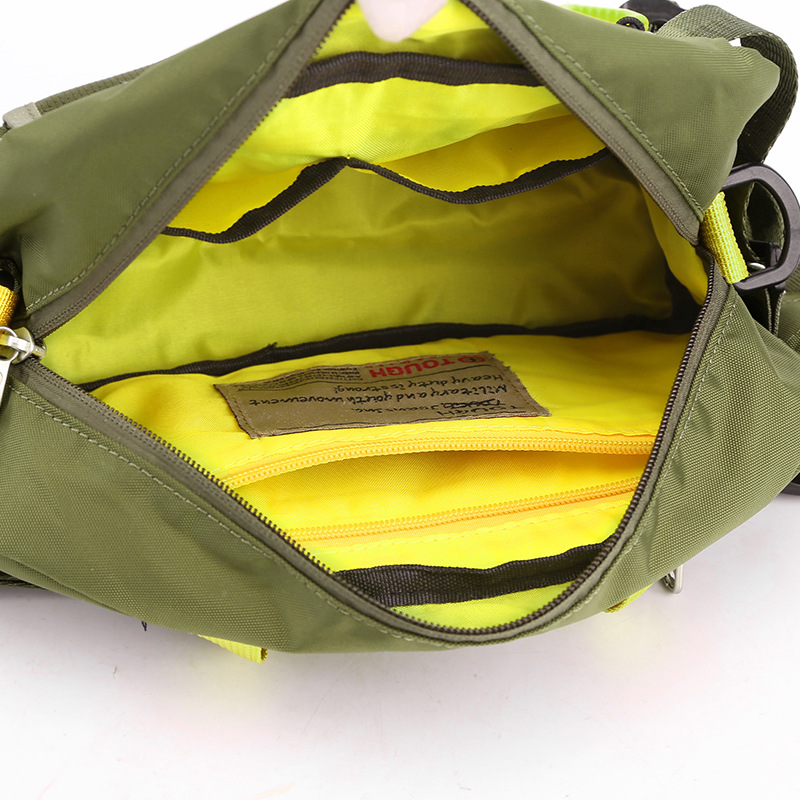 New cross-border large-capacity men's chest bag, outdoor single-shoulder bag, sports phone bag, multi-functional crossbody chest bag Application Scenario