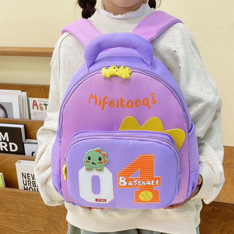Kindergarten schoolbags, cute cartoon backpacks for children, fashionable backpacks for girls and babies, and lightweight travel bags for little boys Application Scenario