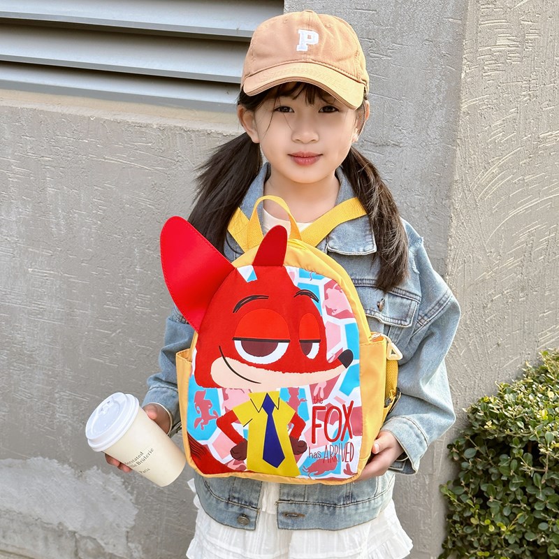 The new 2024 Kuromi kindergarten backpack is cute and cartoonized. It's a lightweight schoolbag and a cute snack bag for kids Specification drawing