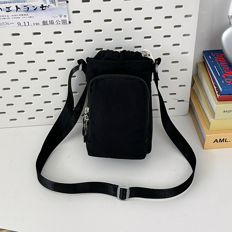 New thermos cup cover, crossbody single-shoulder water bottle bag, mobile phone bag, waterproof ice box bag, portable bag for running, sports and outdoor activities details Picture