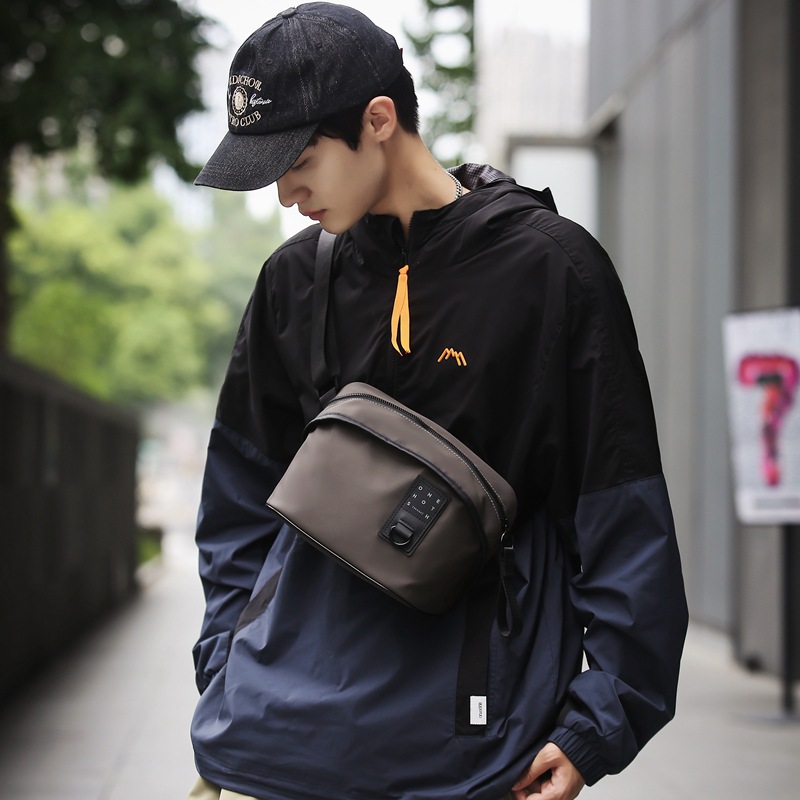 WEPOWER's new men's fashion crossbody bag, trendy casual and fashionable single-shoulder bag, mobile phone and commuting bag full figure